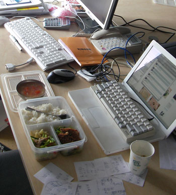 office-lunch.jpg